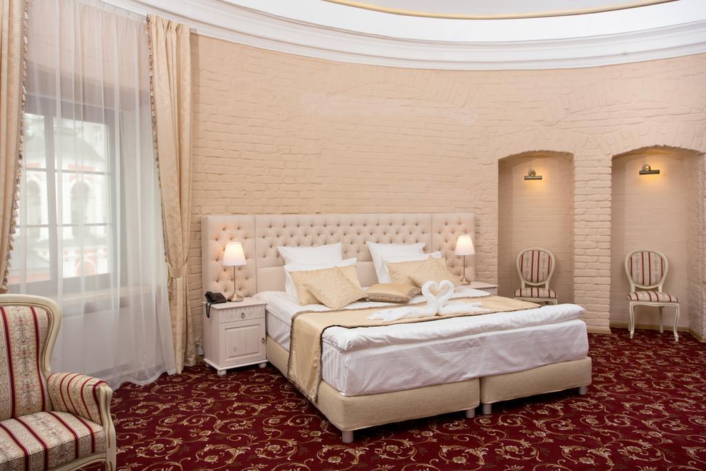 فندق موسكوفي  ماروسييكا 2-15 الغرفة الصورة